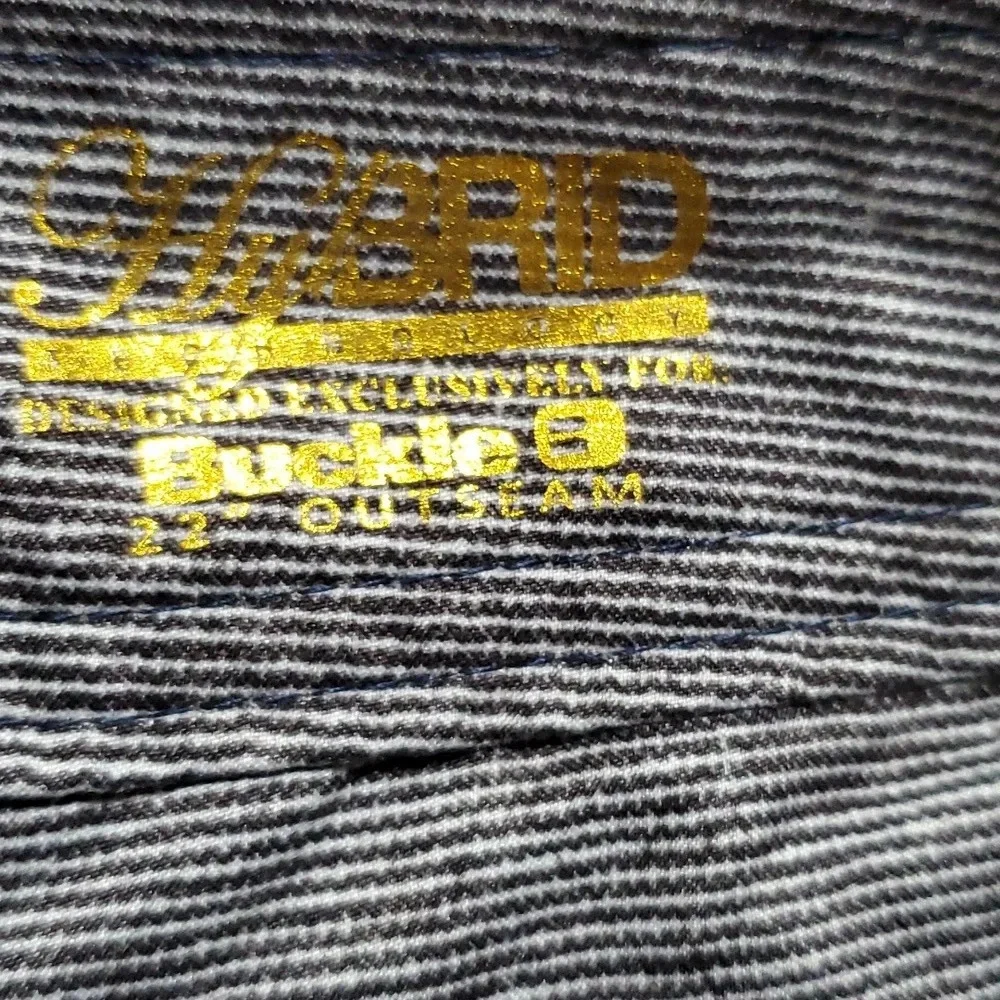 O'Neil blue plaid hybrid board shorts gor buckle